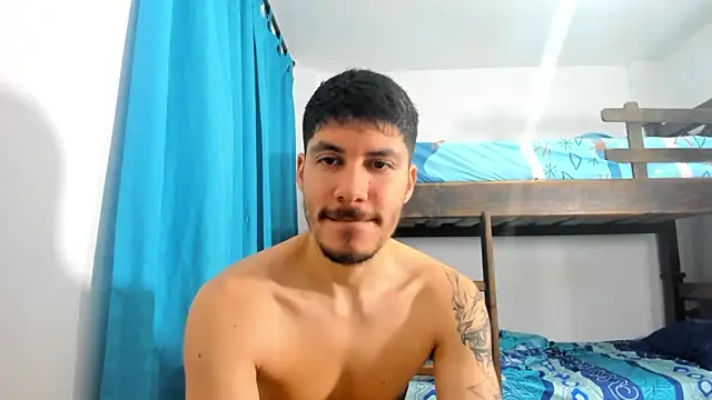 Snapshot of daniel_sexy777 chatting on 25, 10, 2025 daniel sexy777 online show from 25, 10, 2025