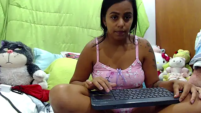 Snapshot of Iris_New chatting on 4, 10, 2025 Iris New online show from 4, 10, 2025