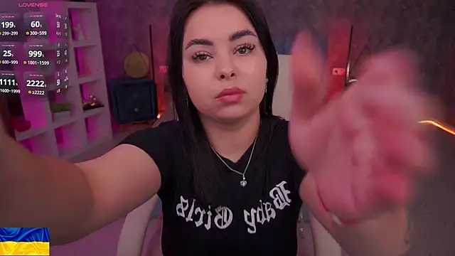 SusieWood online show from 2, 6, 2026