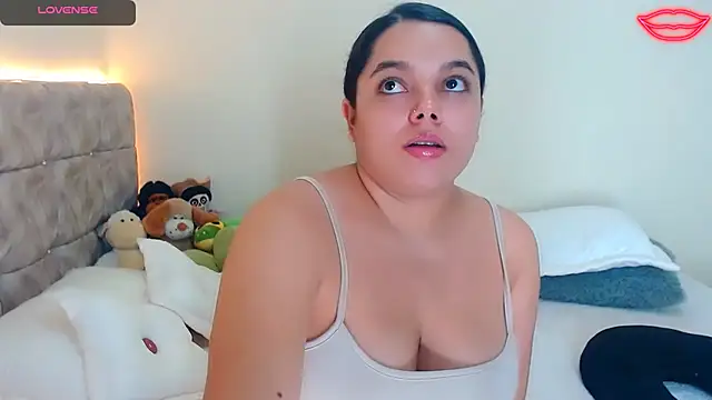 Snapshot of Sara-04 chatting on 21, 2, 2025 Sara-04 online show from 21, 2, 2025