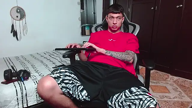 aaron blug online show from 20, 12, 2024