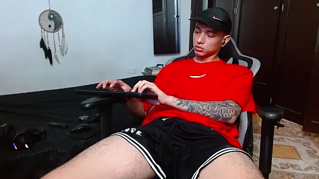 aaron blug online show from 19, 2, 2025