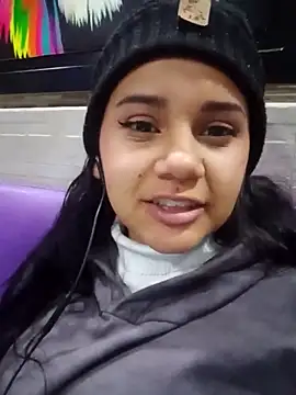  Miaaleon online show from 27, 2, 2025