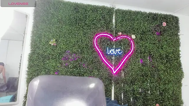 emy 0 online show from 11, 2, 2026