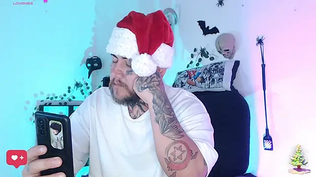 Snapshot of Ash_gusbig chatting on 24, 12, 2024 Ash gusbig online show from 24, 12, 2024