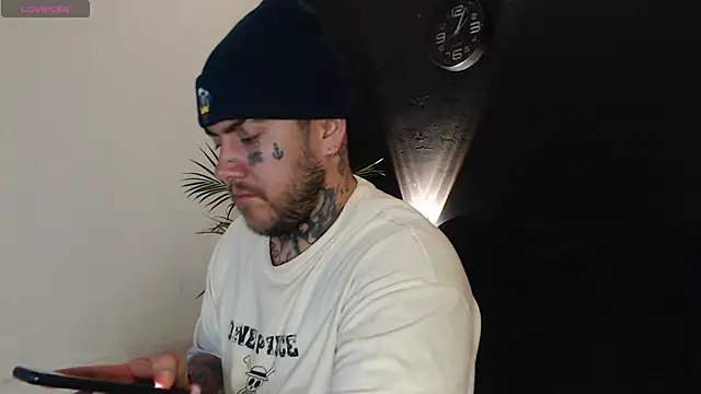 Snapshot of Ash_gusbig chatting on 6, 2, 2025 Ash gusbig online show from 6, 2, 2025