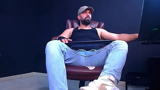 Snapshot of JackEthann chatting on 13, 9, 2025 JackEthann online show from 13, 9, 2025