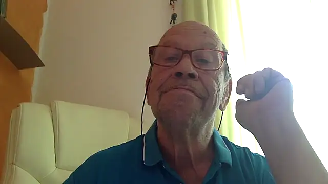 Snapshot of Bobby5169 chatting on 2, 10, 2025 Bobby5169 online show from 2, 10, 2025