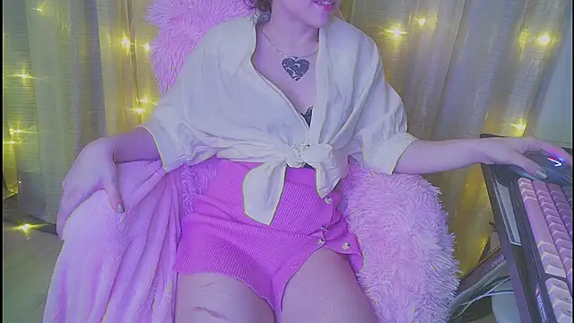 Snapshot of Aurora_workerr chatting on 12, 1, 2026 Aurora workerr online show from 12, 1, 2026