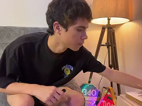 MyLatinHotBoys online show from 11, 1, 2025