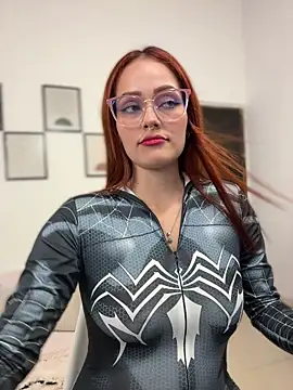 Miss-Abbii online show from 6, 11, 2025