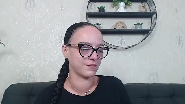 IzabelllNoir online show from 23, 11, 2025