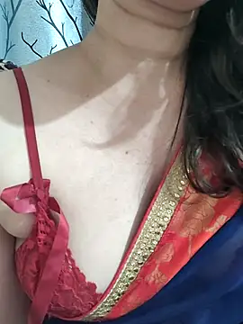 Brown Maxi online show from 13, 3, 2025