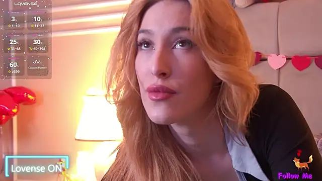 SerenaBennet online show from 15, 2, 2025