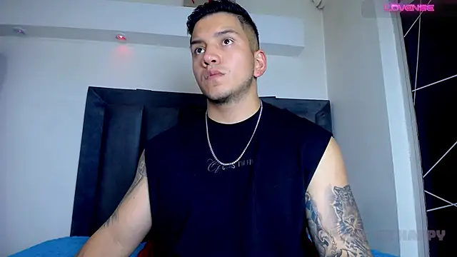 Snapshot of Marc__Waatson chatting on 13, 1, 2026 Marc Waatson online show from 13, 1, 2026