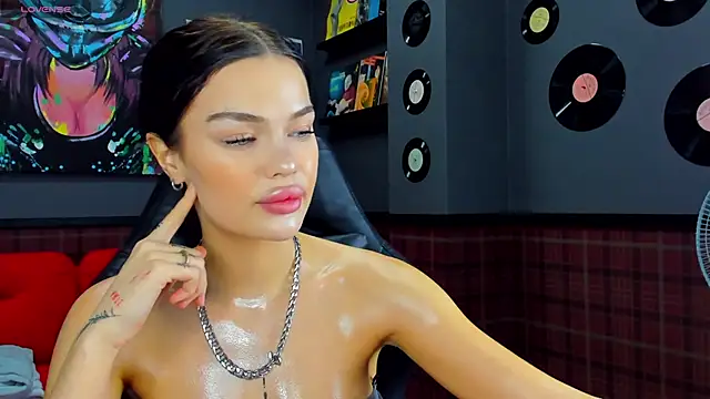 Snapshot of Angel_Sapphire_ chatting on 7, 12, 2024 Angel Sapphire online show from 7, 12, 2024