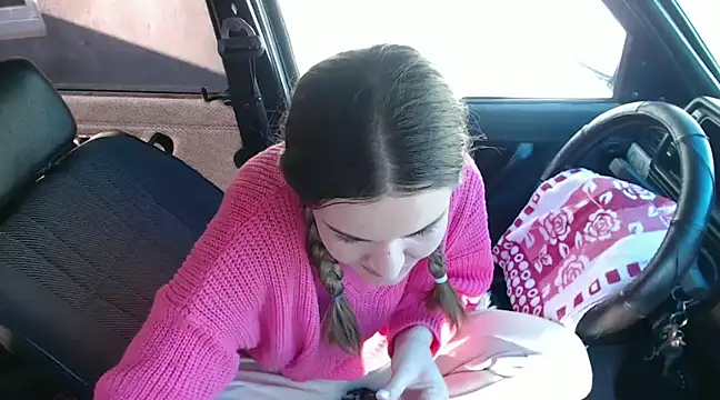  JustmeHere  online show from 9, 2, 2025