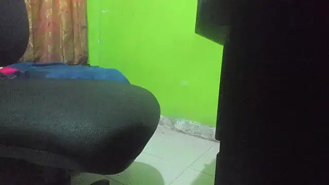 Brenda Smith69 online show from 4, 11, 2025