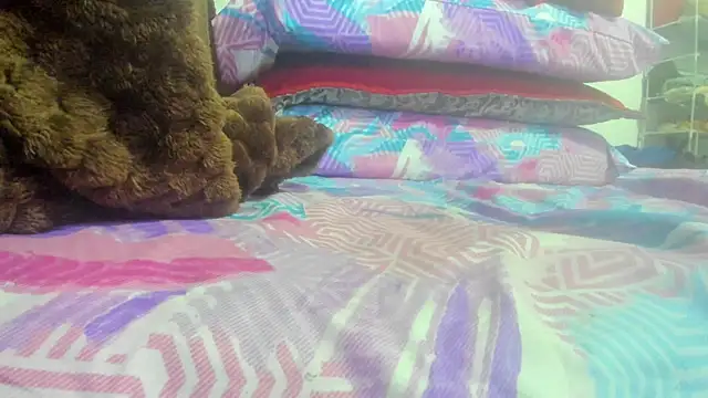 Brenda Smith69 online show from 17, 4, 2026