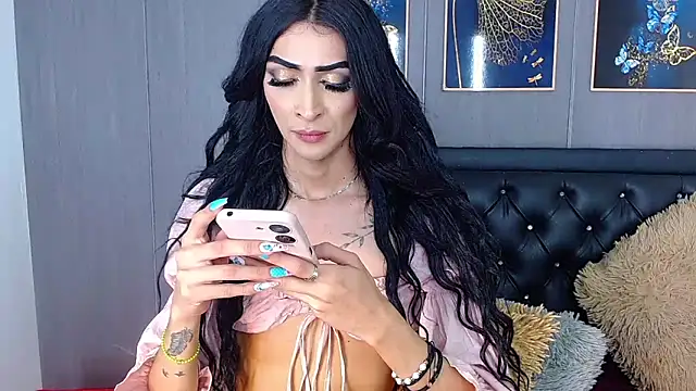 Evelynn sex  online show from 3, 1, 2025