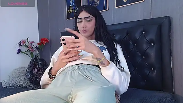 Evelynn sex  online show from 10, 2, 2025