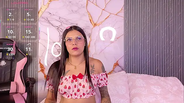 Snapshot of Shasa_8 chatting on 6, 10, 2025 Shasa 8 online show from 6, 10, 2025