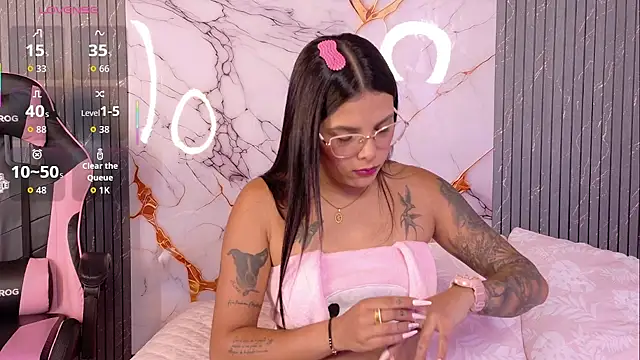 Snapshot of Shasa_8 chatting on 8, 10, 2025 Shasa 8 online show from 8, 10, 2025