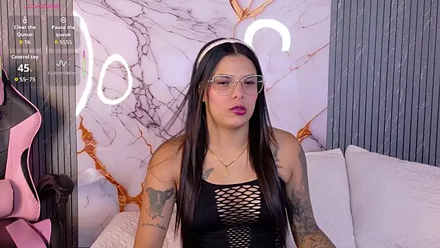 Snapshot of Shasa_8 chatting on 21, 11, 2025 Shasa 8 online show from 21, 11, 2025