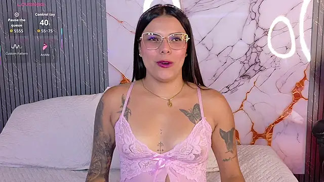 Snapshot of Shasa_8 chatting on 17, 12, 2025 Shasa 8 online show from 17, 12, 2025