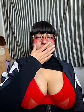 Snapshot of Derry_Cooper chatting on 7, 2, 2026 Derry Cooper online show from 7, 2, 2026