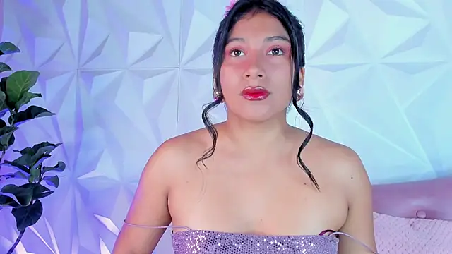 LinnaGardenia online show from 25, 1, 2025