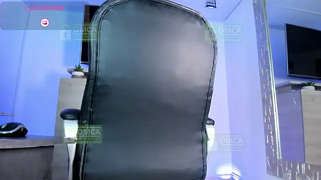 Jhonny-Blake online show from 9, 1, 2026