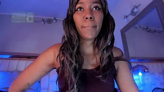 Snapshot of Mikeyla-Russo chatting on 20, 9, 2025 Mikeyla-Russo online show from 20, 9, 2025