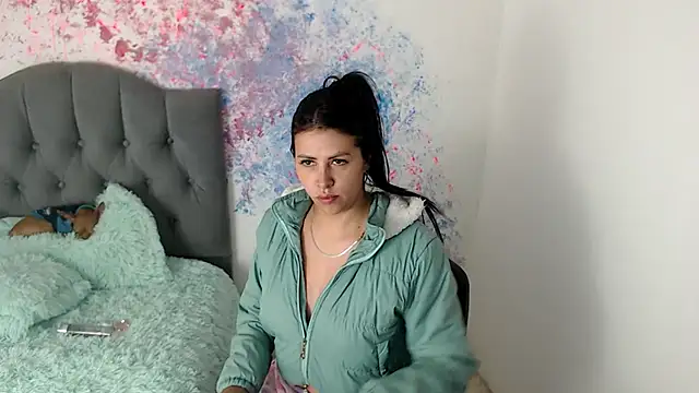 Snapshot of Alanna_atm_ chatting on 13, 12, 2024 Alanna atm  online show from 13, 12, 2024