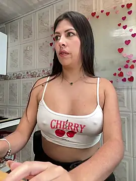 Snapshot of Alanna_atm_ chatting on 28, 2, 2025 Alanna atm  online show from 28, 2, 2025