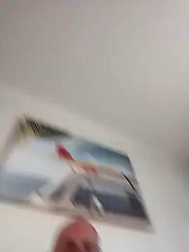 Snapshot of iambradz chatting on 5, 3, 2025 iambradz online show from 5, 3, 2025