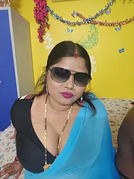 Snapshot of OrgsmMust chatting on 17, 5, 2026 OrgsmMust online show from 17, 5, 2026