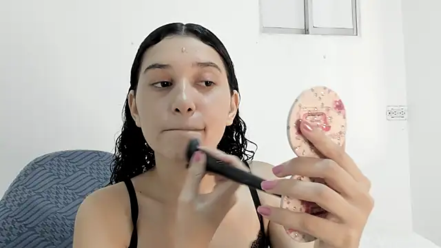 Snapshot of gabriela_duarte1 chatting on 7, 7, 2026 gabriela duarte1 online show from 7, 7, 2026