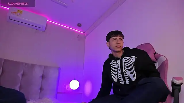 AlessandroDybala online show from 25, 1, 2025