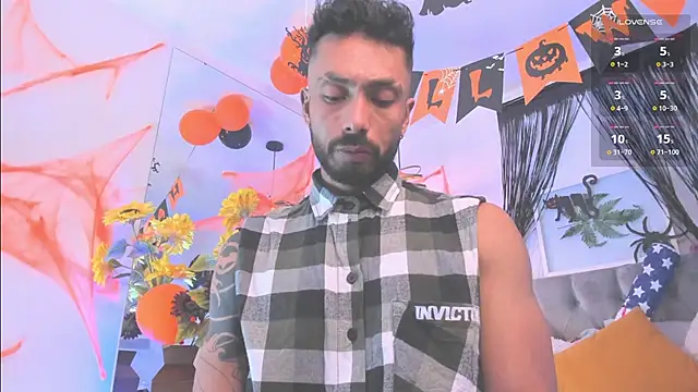 Tom cooper  online show from 17, 10, 2025