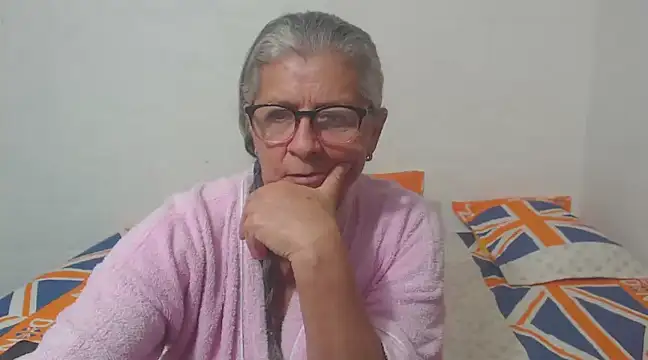 candy mature  online show from 21, 2, 2025