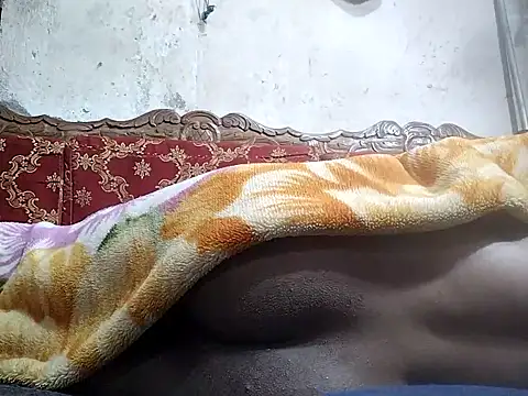 Snapshot of BadBoySmoker7070 chatting on 22, 2, 2025 BadBoySmoker7070 online show from 22, 2, 2025