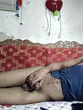 Snapshot of BadBoySmoker7070 chatting on 10, 9, 2025 BadBoySmoker7070 online show from 10, 9, 2025