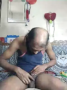 Snapshot of BadBoySmoker7070 chatting on 18, 10, 2025 BadBoySmoker7070 online show from 18, 10, 2025