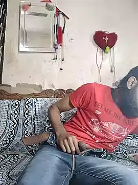 Snapshot of BadBoySmoker7070 chatting on 13, 11, 2025 BadBoySmoker7070 online show from 13, 11, 2025