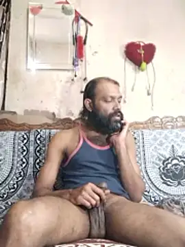 Snapshot of BadBoySmoker7070 chatting on 20, 11, 2025 BadBoySmoker7070 online show from 20, 11, 2025