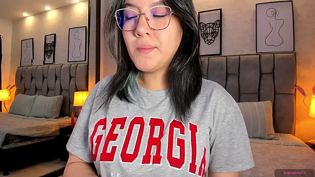 Snapshot of sweet--emily chatting on 22, 12, 2024 sweet--emily online show from 22, 12, 2024