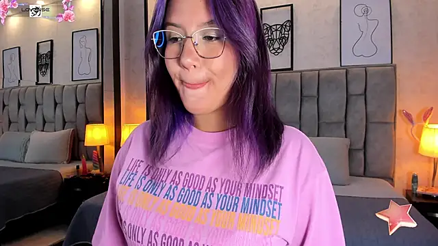 Snapshot of sweet--emily chatting on 14, 1, 2025 sweet--emily online show from 14, 1, 2025