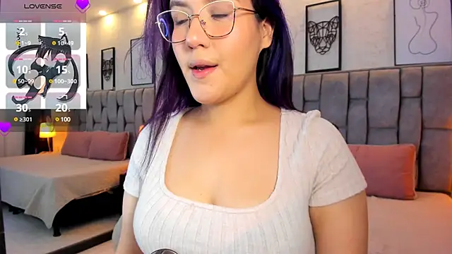 Snapshot of sweet--emily chatting on 12, 2, 2025 sweet--emily online show from 12, 2, 2025