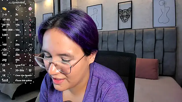 Snapshot of sweet--emily chatting on 13, 2, 2025 sweet--emily online show from 13, 2, 2025